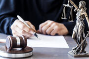 Суд скасував штраф через невакцинованих вчителів директору львівської школи