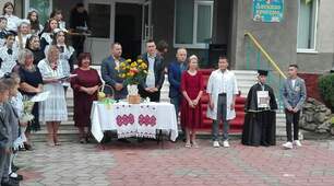 Сценарій свята  "Першого Дзвоника"