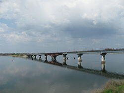 03002nz4-4291-250x188.jpg