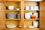cupboard in Spanish | English-Spanish translator | Nglish by Britannica
