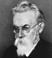 03002ycu-e922-173x192.jpg