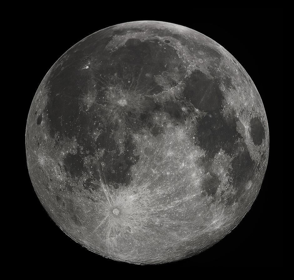 030058m0-1765-940x893.jpg