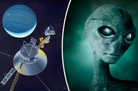 Космический зонд «Вояджер-2» посылает на Землю сигналы на неизвестном человечеству языке | Пикабу