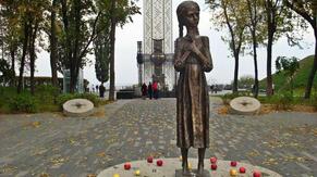 День памяти жертв Голодомора 1932-33 годов: как в Украине вспоминают погибших » Новости Vector News