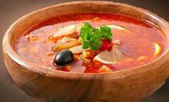 Вкусный гороховый суп с копчеными ребрышками