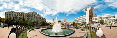 летний день panorama of the station square в харьковский - харьков стоковые фото и изображения