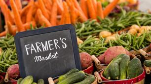 Test Listening 2nd term. A farmer`s market. Video lesson