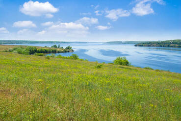 0300p03g-a4c0-369x247.jpg