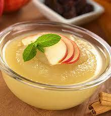 Яблочный соус с корицей и мускатным орехом