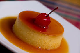 japanesefood #purin Пудинг, прикрашений карамельним кремом (яп.プリン - пурін) - один з найулюбленіших десертів у Японії. Він має м'яку та ніжну структуру, а також насичений аромат – саме завдяки цьому пудинг здобув