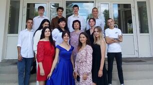 Випускникам воєнного 2022 року! 