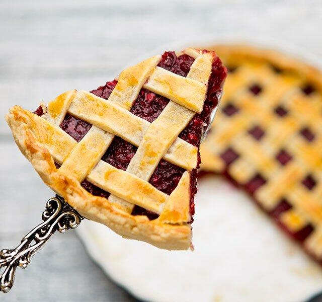 How To Dish Up Delicious Pie With Less Guilt | Henry Ford LiveWell