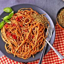 speedy, spicy spaghetti arrabbiata (plant-based) - AMDK