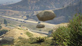 سنگ های فضایی و معلق در هوا تو GTA V؟؟!!