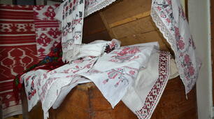 Бабусина скриня (рушники Кіровоградщини)