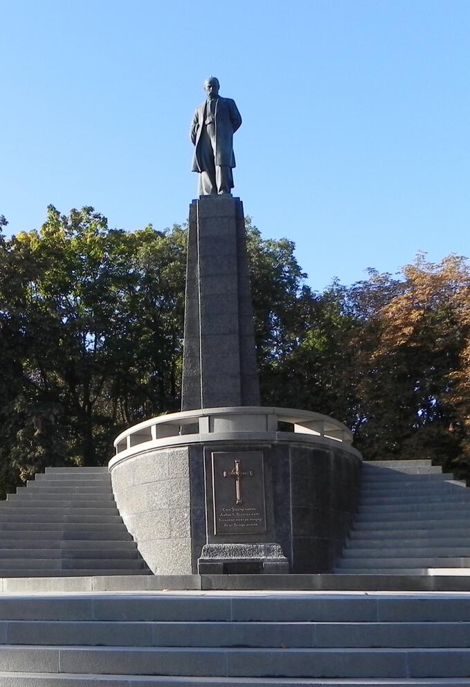 03014bgi-2dc8-679x992.jpg