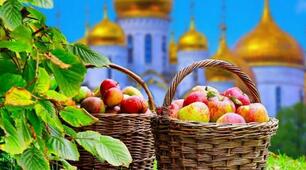 Вірш "Зі святом" Автор Інна Карауш