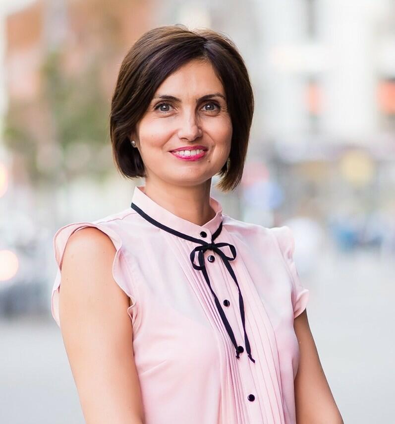 Репетитор Олена Вадимівна