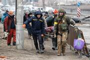 За відмову від евакуації дітей позбавлятимуть батьківських прав