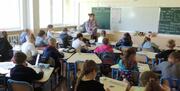 Окупанти перетворили школи на радянські «табори»