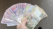 Освітяни отримуватимуть зарплатню вчасно — Кабмін