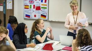 3. LEARN THROUGH TRAVELLING. Іnternational  Education Programmes 