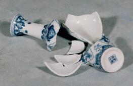 Broken Vase - VersionPB