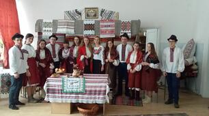 Виховна година " Андріївські гуцульські вечорниці"